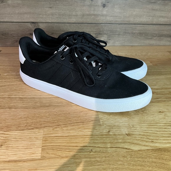 adidas Shoes Adidas Mens Vulc Raid3r Skateboarding Casual Shoes